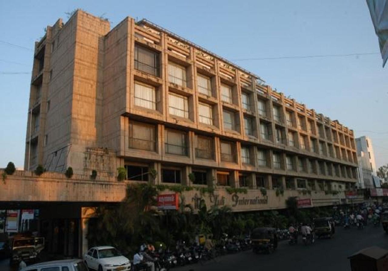 Hotel Tuli Interational Nagpur Exterior photo