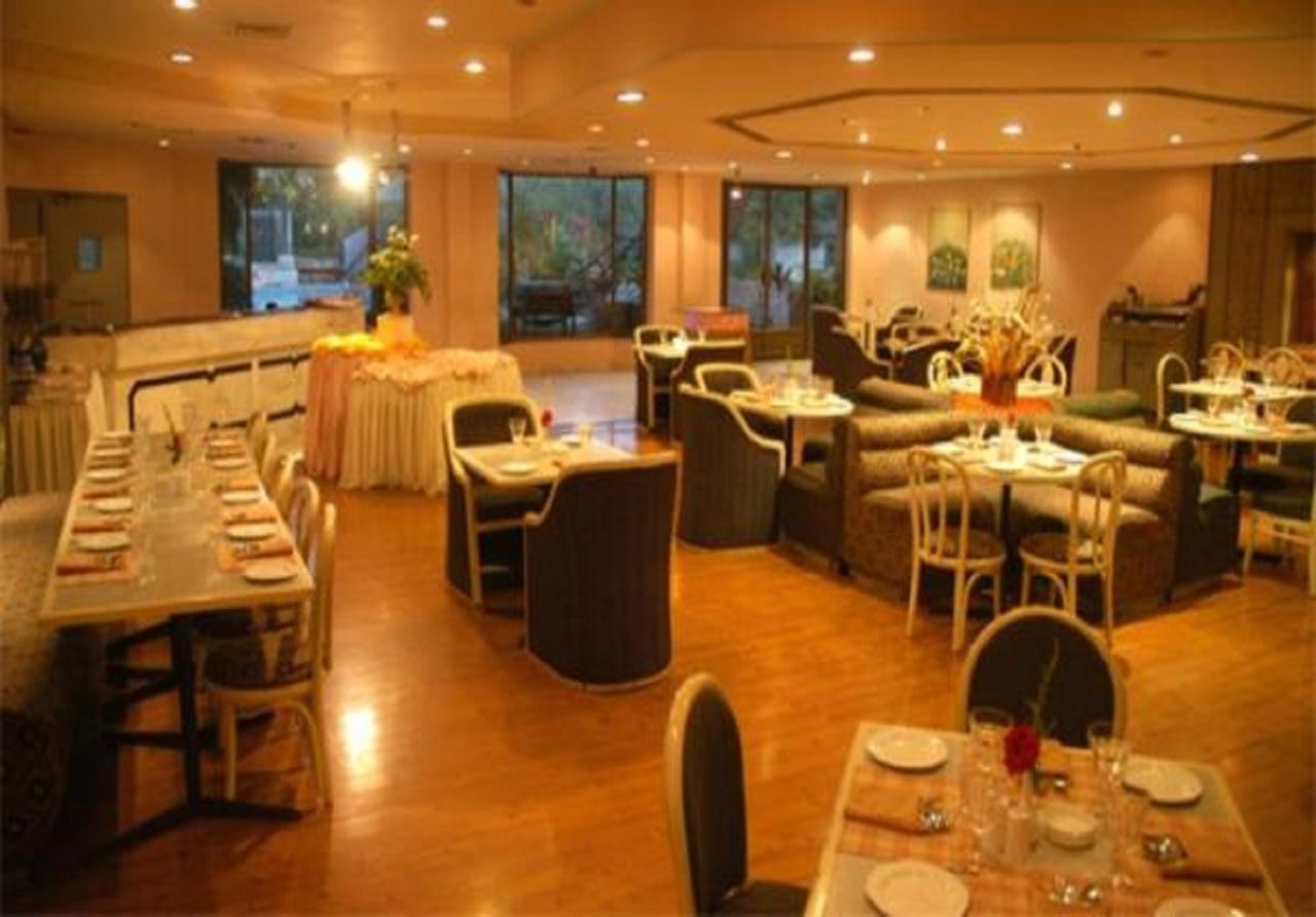 Hotel Tuli Interational Nagpur Exterior photo